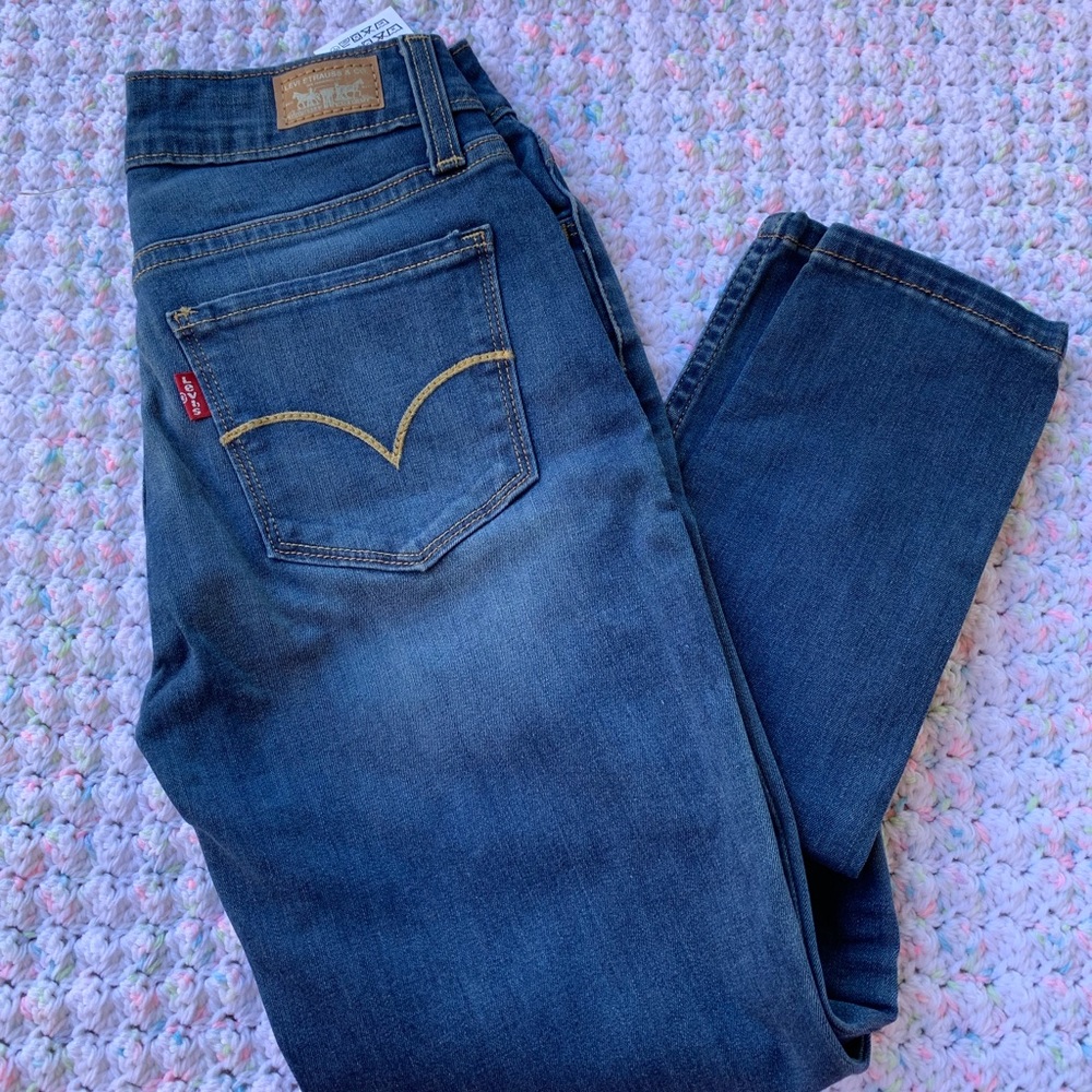 Levi jeans -brand new